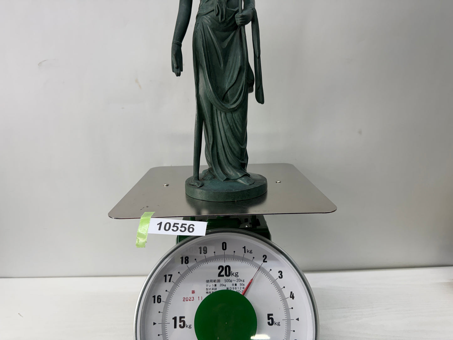 Y10556 STATUE metal Kannon figurine signed Japan antique figure interior decor