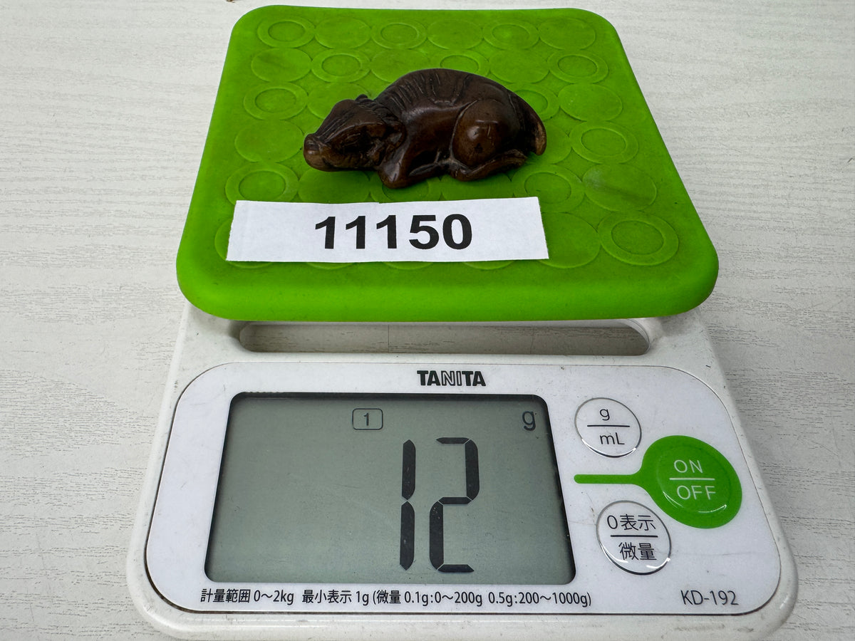 Y11150 NETSUKE wood carving Cow Japan antique kimono accessory fashion trinket