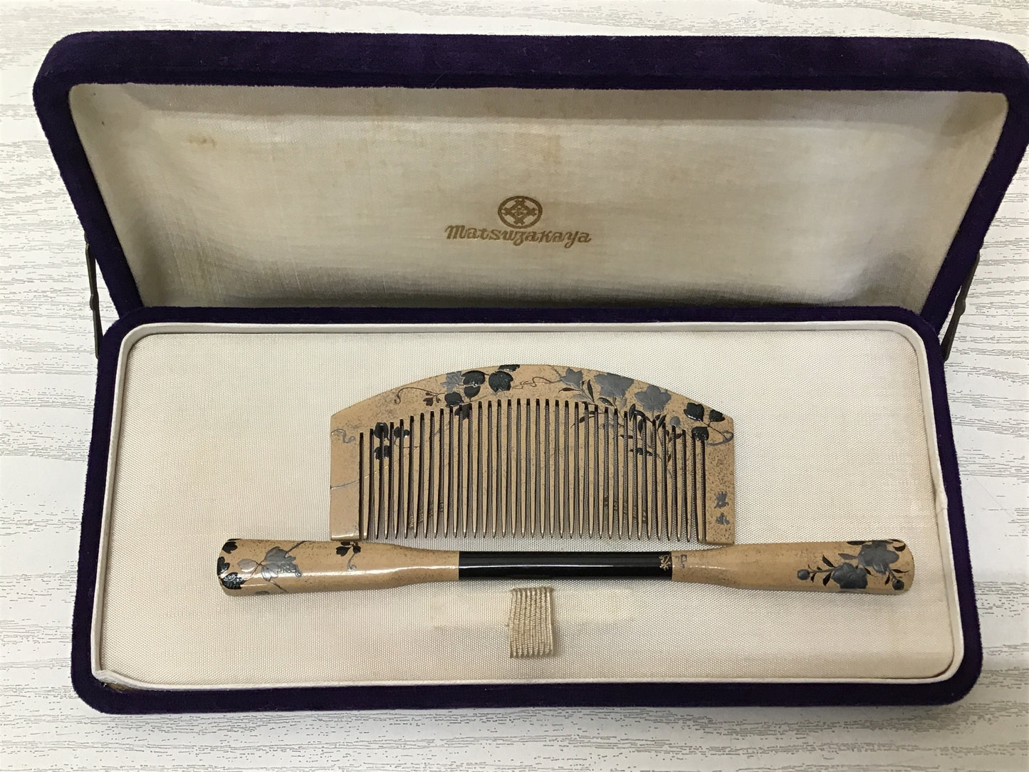 Y2774 KOUGAI Hair dressing tools set Makie lacquer box signed Japan kimono