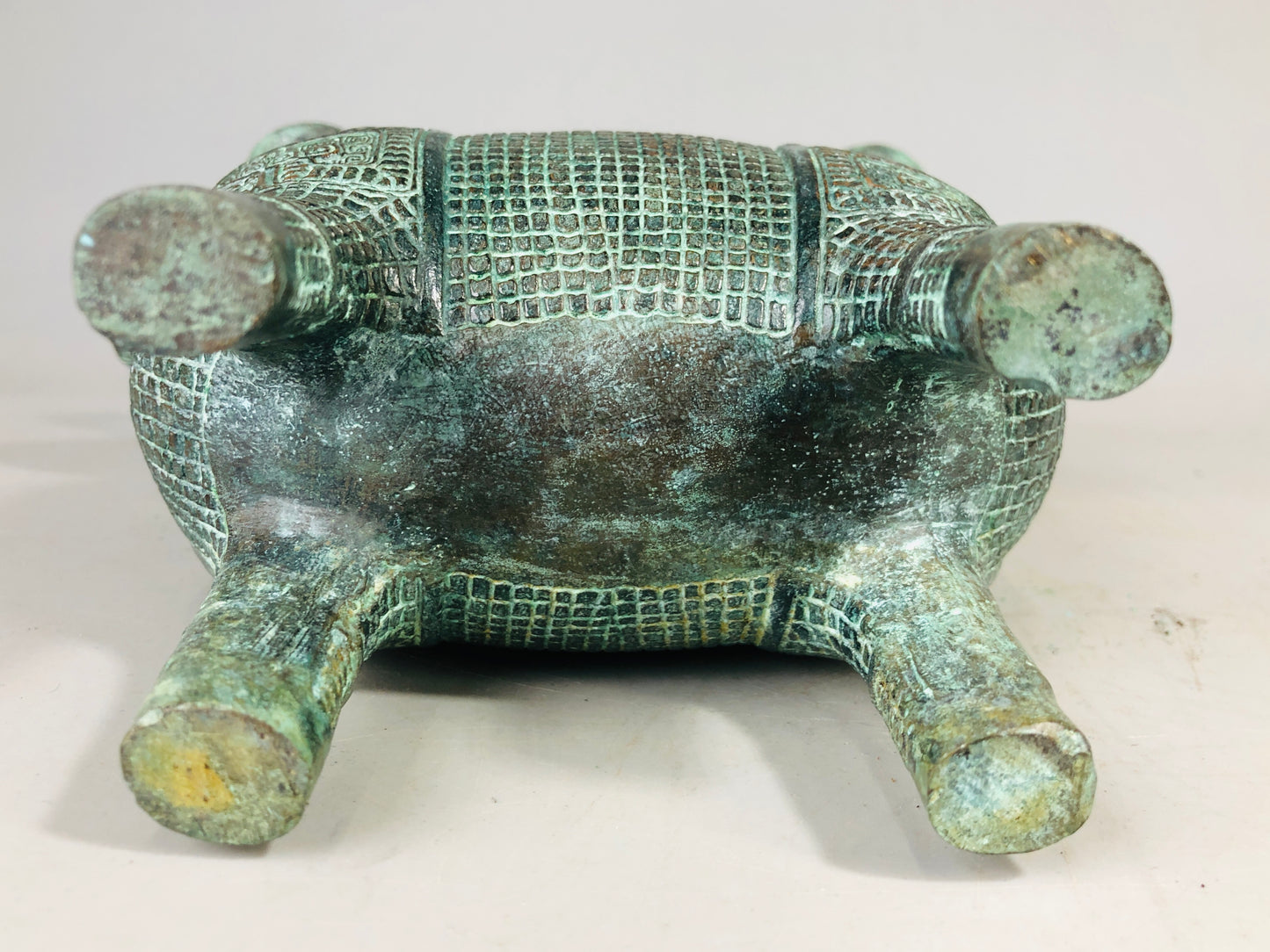 Y7139 VESSEL Chinese copperware twin sheep China antique vintage container pot
