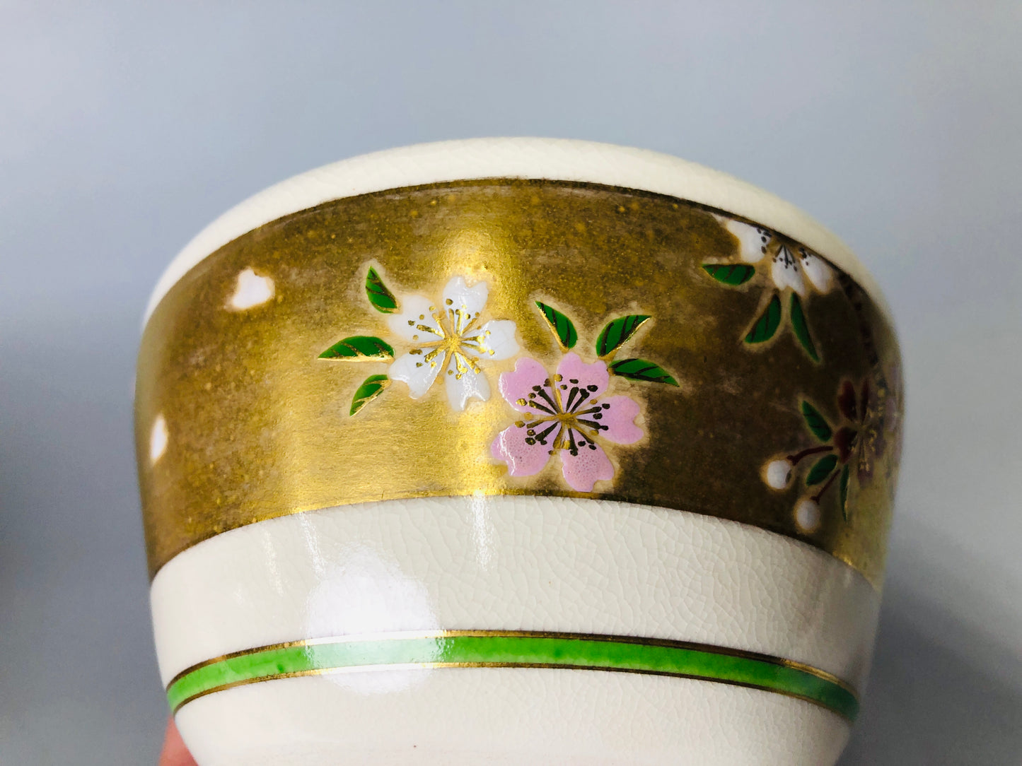 Y7178 CHAWAN Kyo-ware bowl signed box cherry blossoms Japan antique tea ceremony