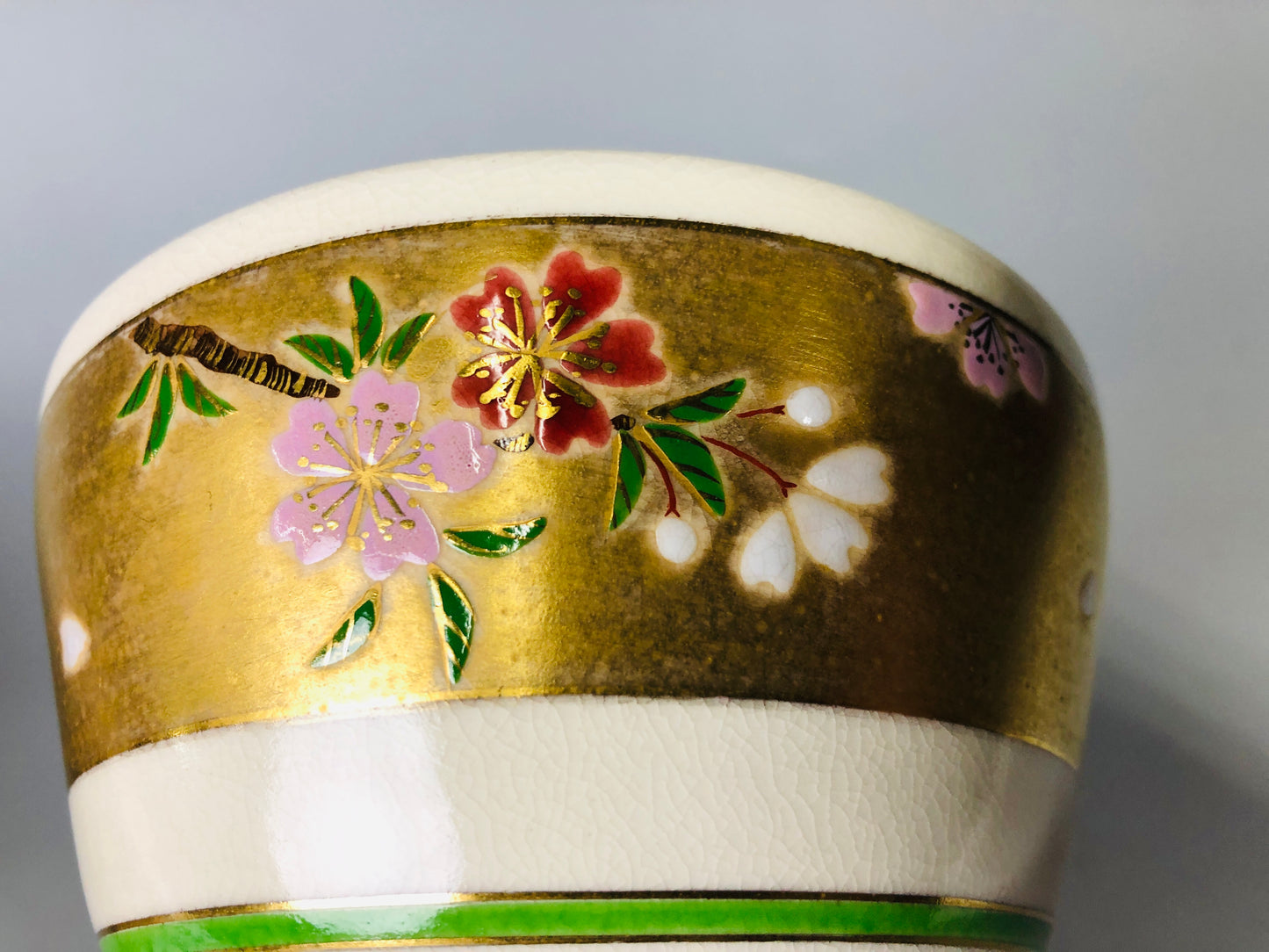 Y7178 CHAWAN Kyo-ware bowl signed box cherry blossoms Japan antique tea ceremony