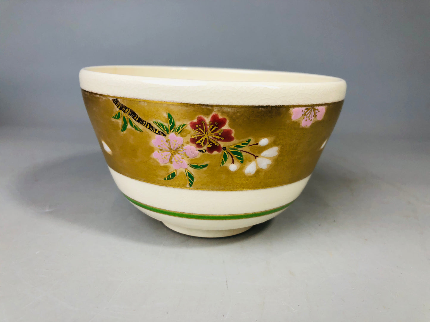 Y7178 CHAWAN Kyo-ware bowl signed box cherry blossoms Japan antique tea ceremony