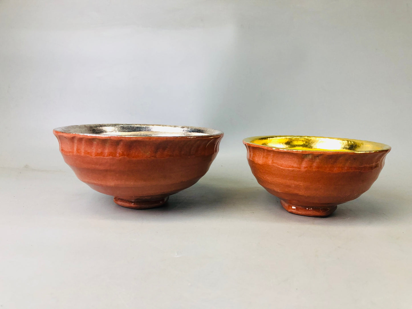 Y7199 CHAWAN Raku-ware gold silver bowl signed box Japan antique tea ceremony