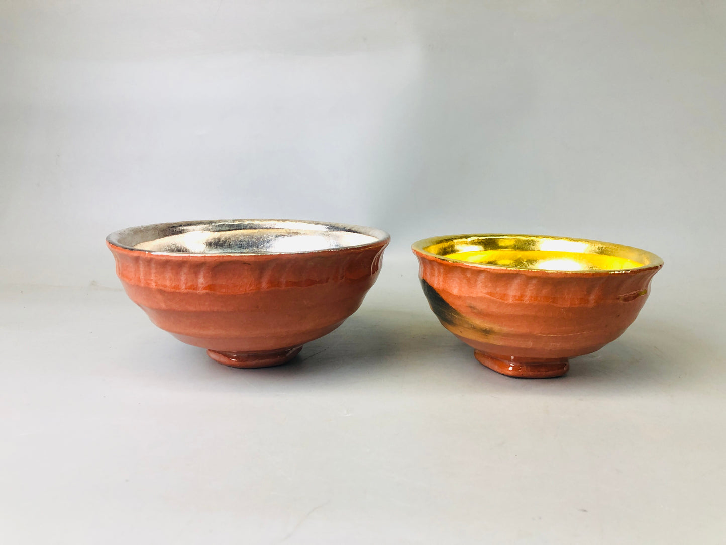Y7199 CHAWAN Raku-ware gold silver bowl signed box Japan antique tea ceremony