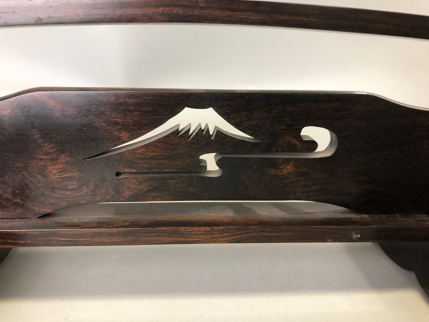 Y7353 OKIMONO wooden Samurai katana sword rack Mt. Fuji openwork Japan antique