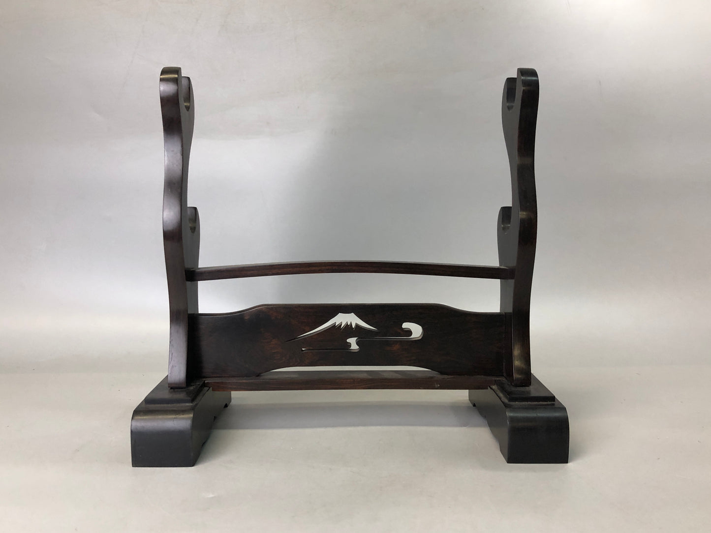Y7353 OKIMONO wooden Samurai katana sword rack Mt. Fuji openwork Japan antique