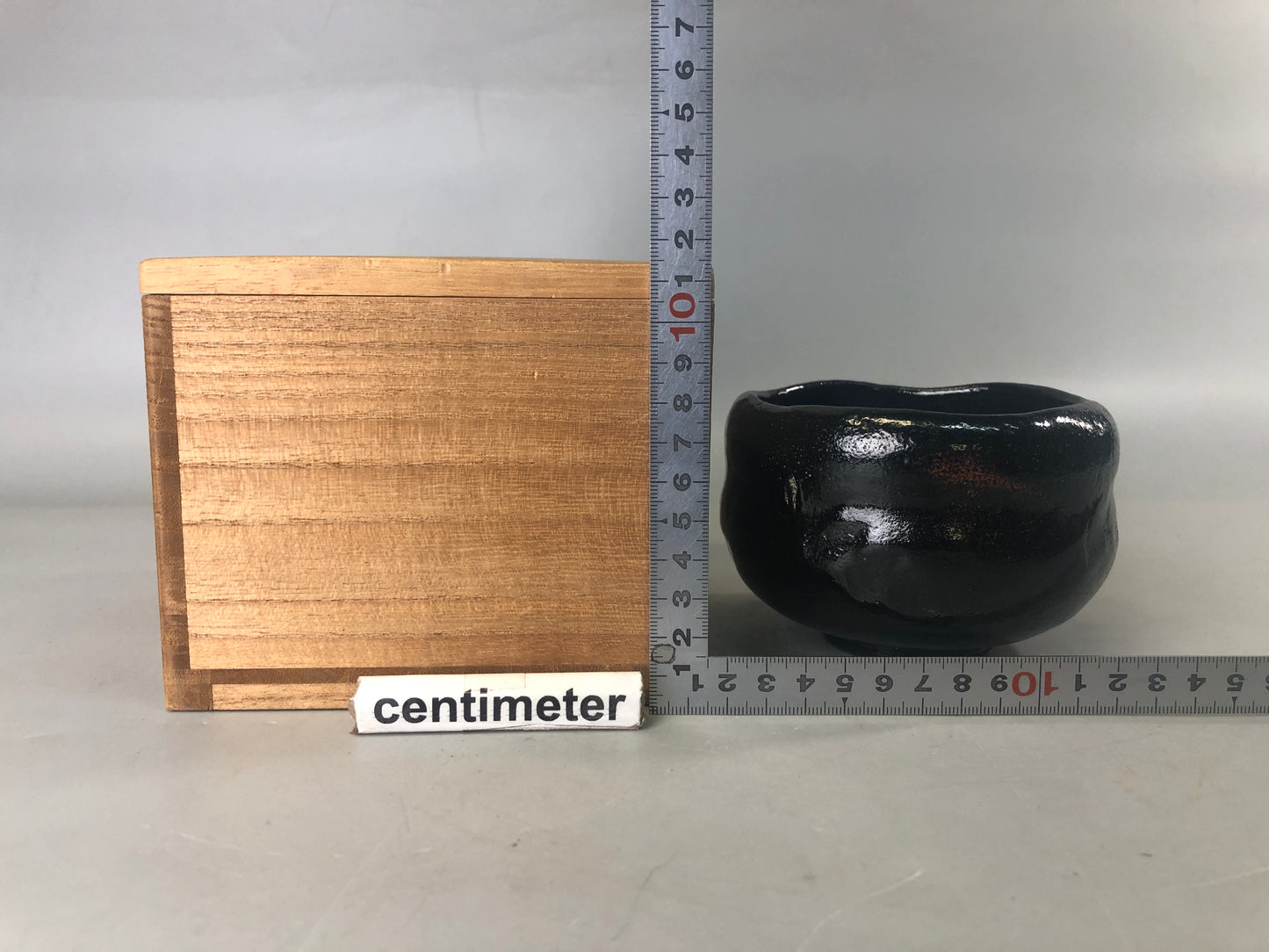 Y7413 CHAWAN Raku-ware black bowl signed box Japan antique tea ceremony pottery