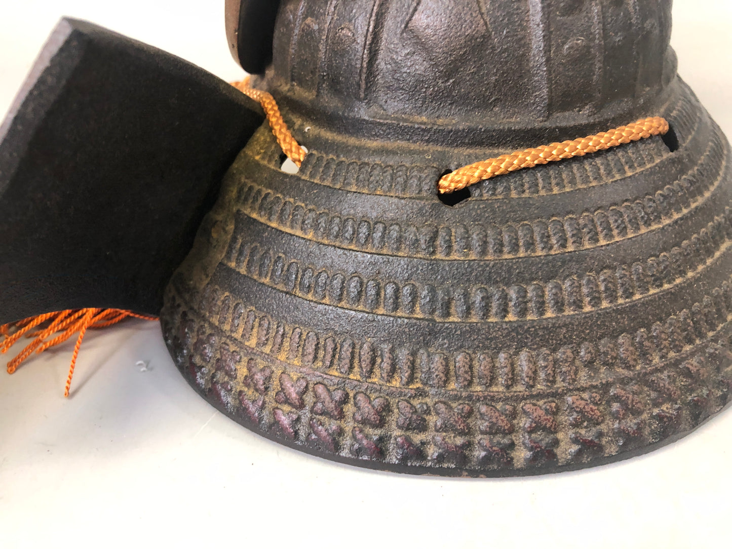 Y7441 OKIMONO metal Kabuto helmet figurine box cushion Japan antique interior