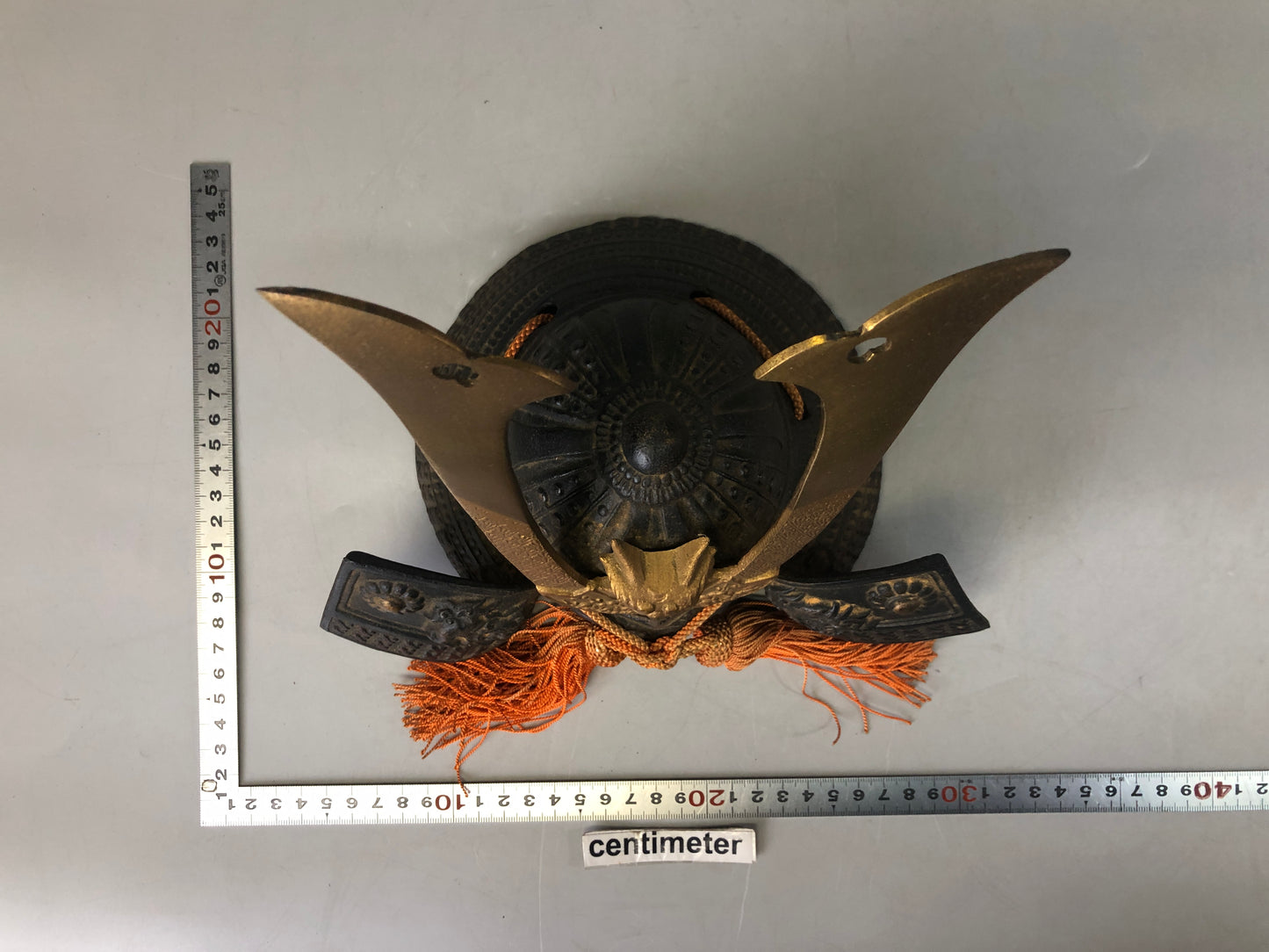 Y7441 OKIMONO metal Kabuto helmet figurine box cushion Japan antique interior