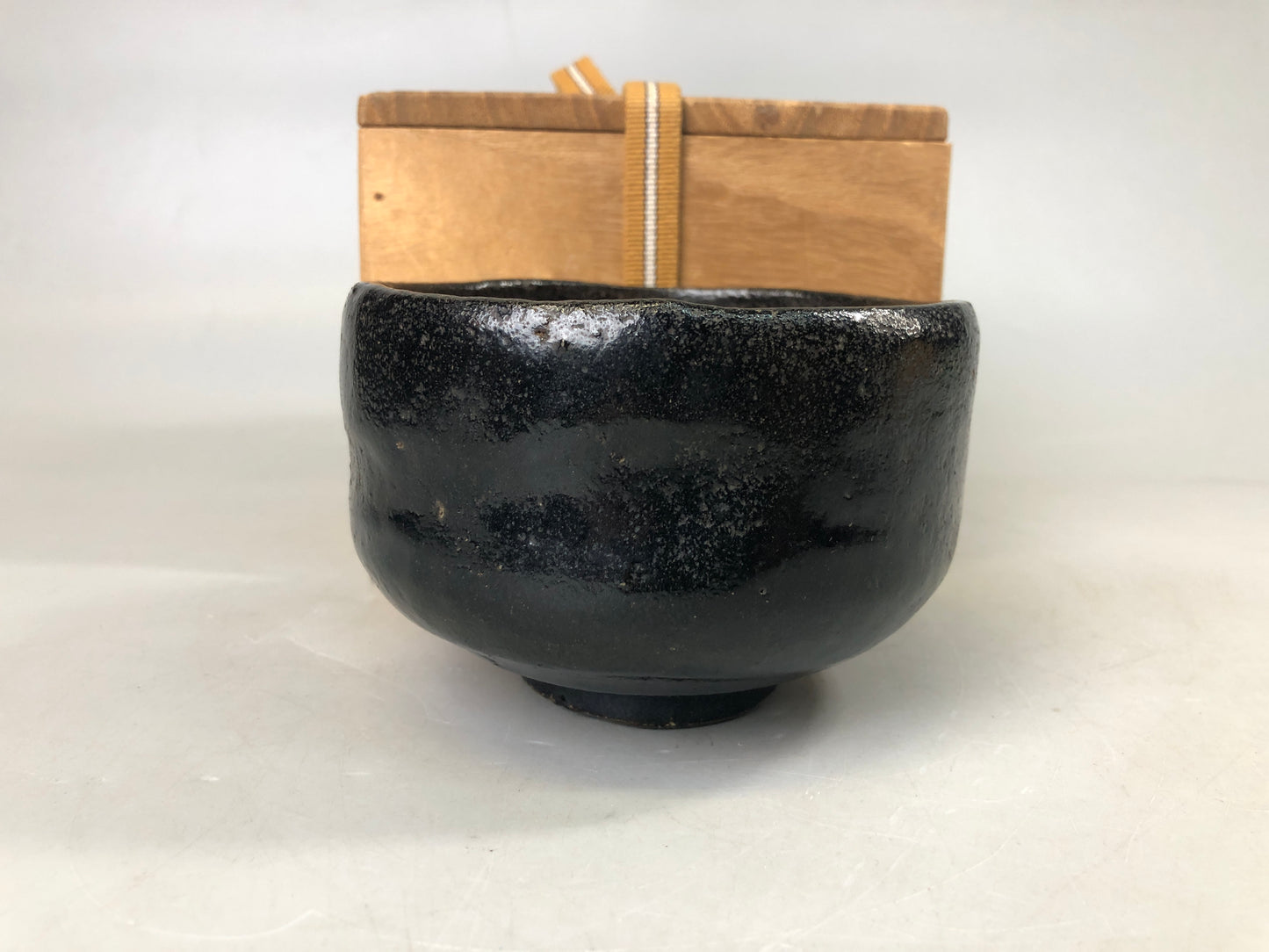 Y7493 CHAWAN Raku-ware black bowl signed box Japan antique tea ceremony pottery