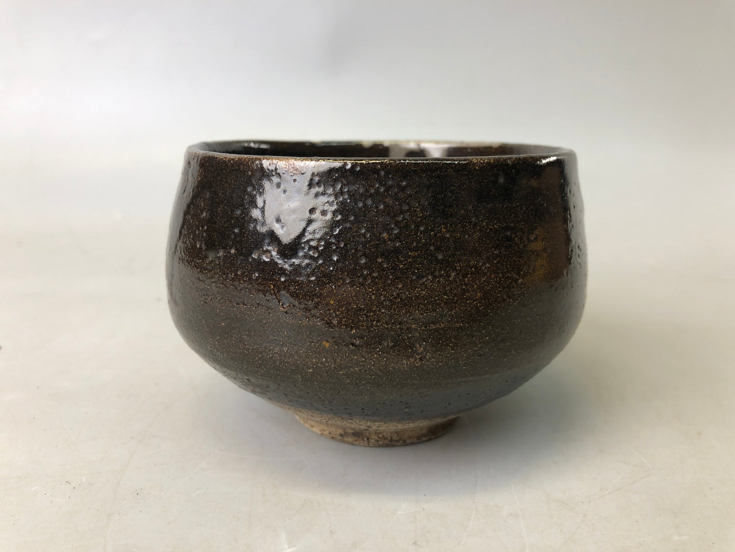 Y7524 CHAWAN Oribe-ware black bowl kintsugi boxx Japan antique tea ceremony cup