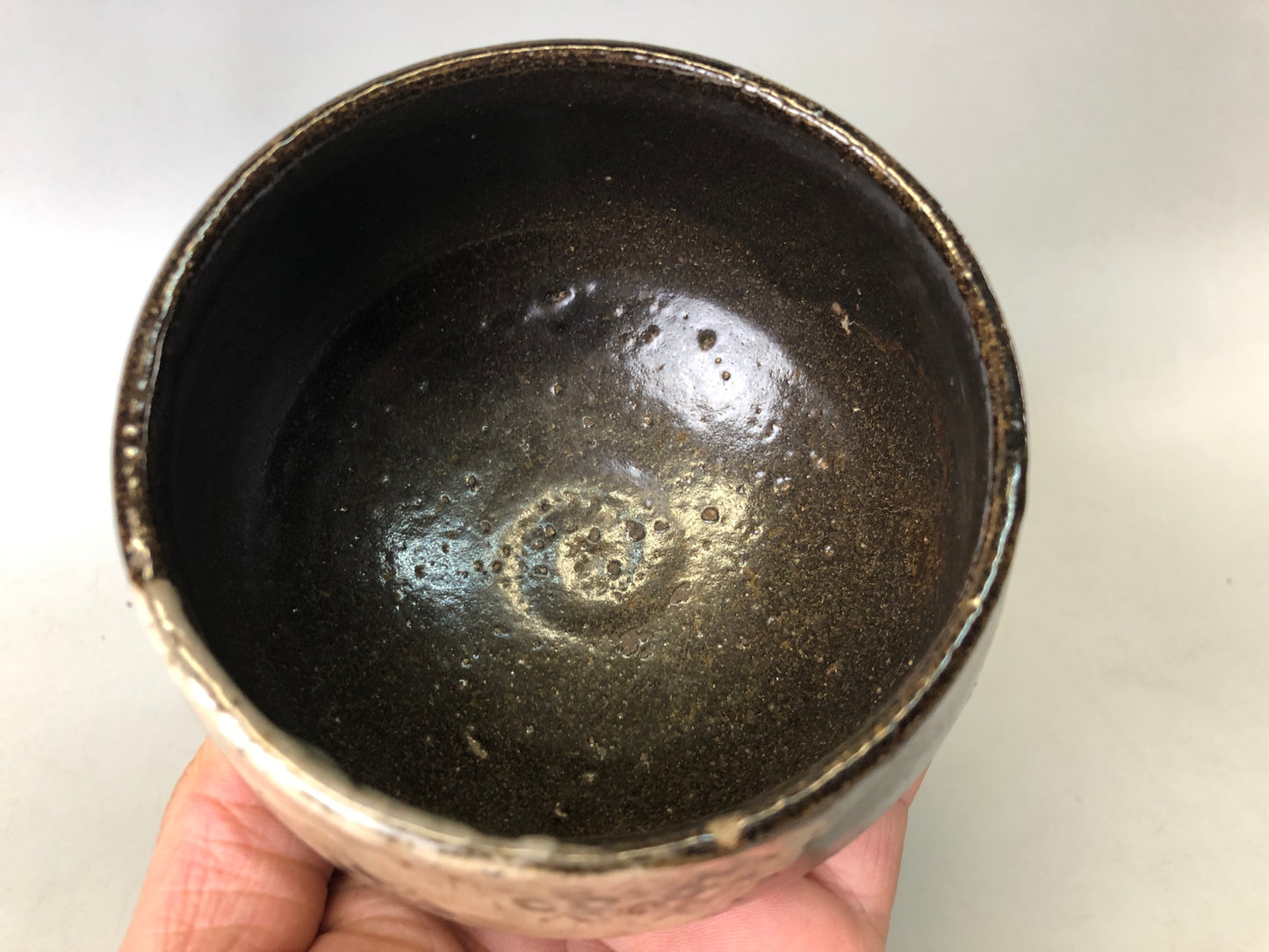 Y7524 CHAWAN Oribe-ware black bowl kintsugi boxx Japan antique tea ceremony cup