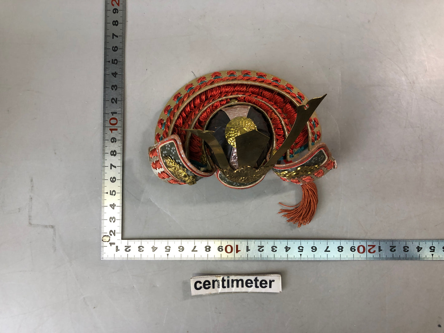 Y7576 OKIMONO small Samurai armor figurine May decoration Japan antique interior