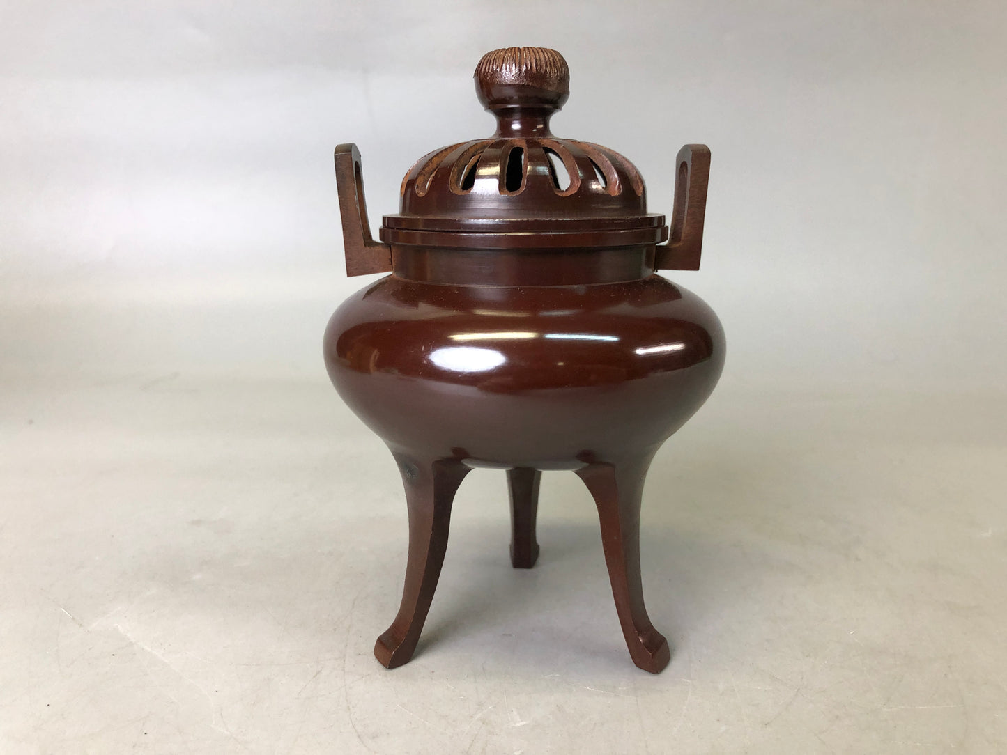Y7608 KOURO metal box Japan antique fragrance aroma incense burner aromatherapy