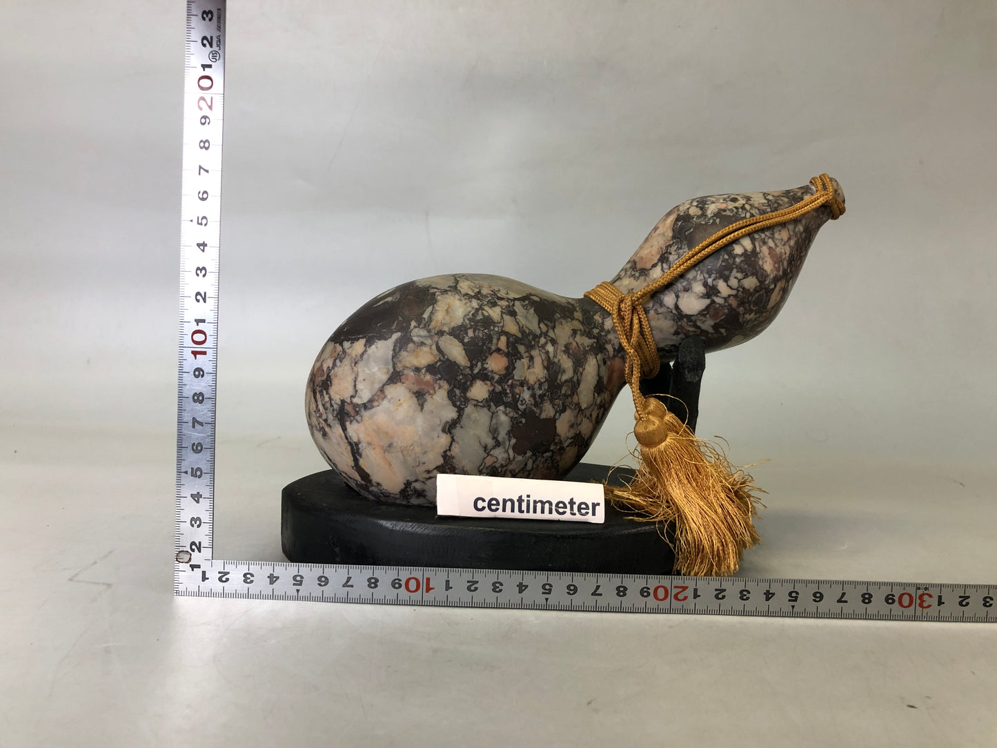 Y7611 OKIMONO gourd-shaped stone figurine stand Japan antique interior figure