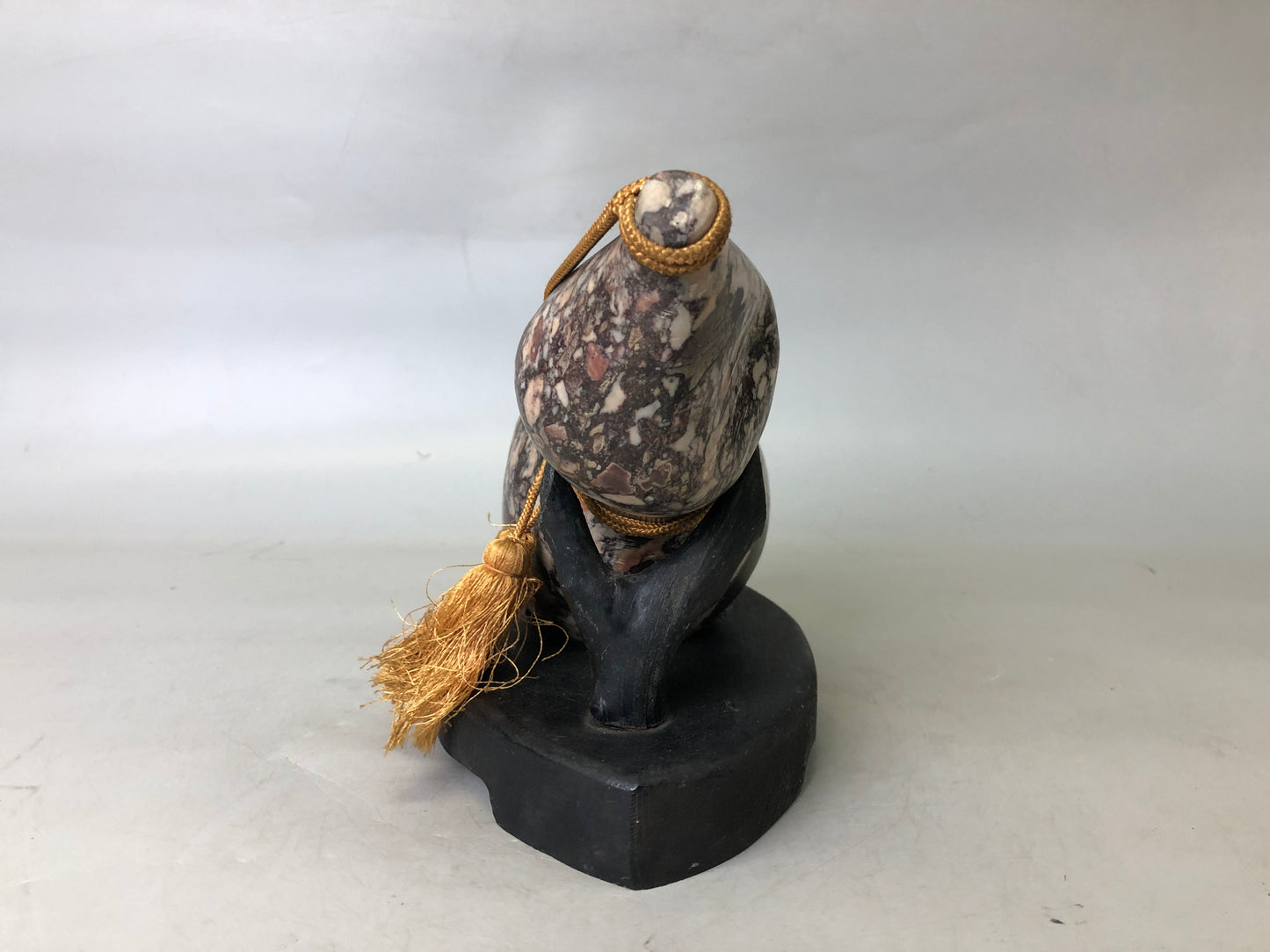 Y7611 OKIMONO gourd-shaped stone figurine stand Japan antique interior figure