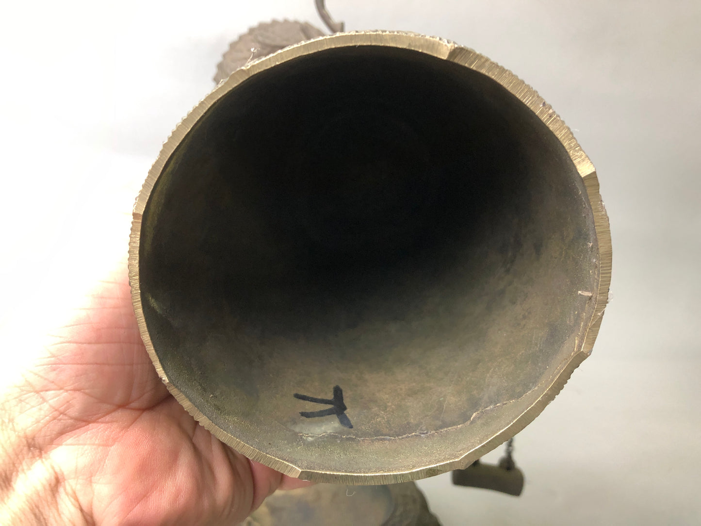 Y7634 Buddhist Altar Equipment Metal Small Bell Japan Buddhism antique vintage