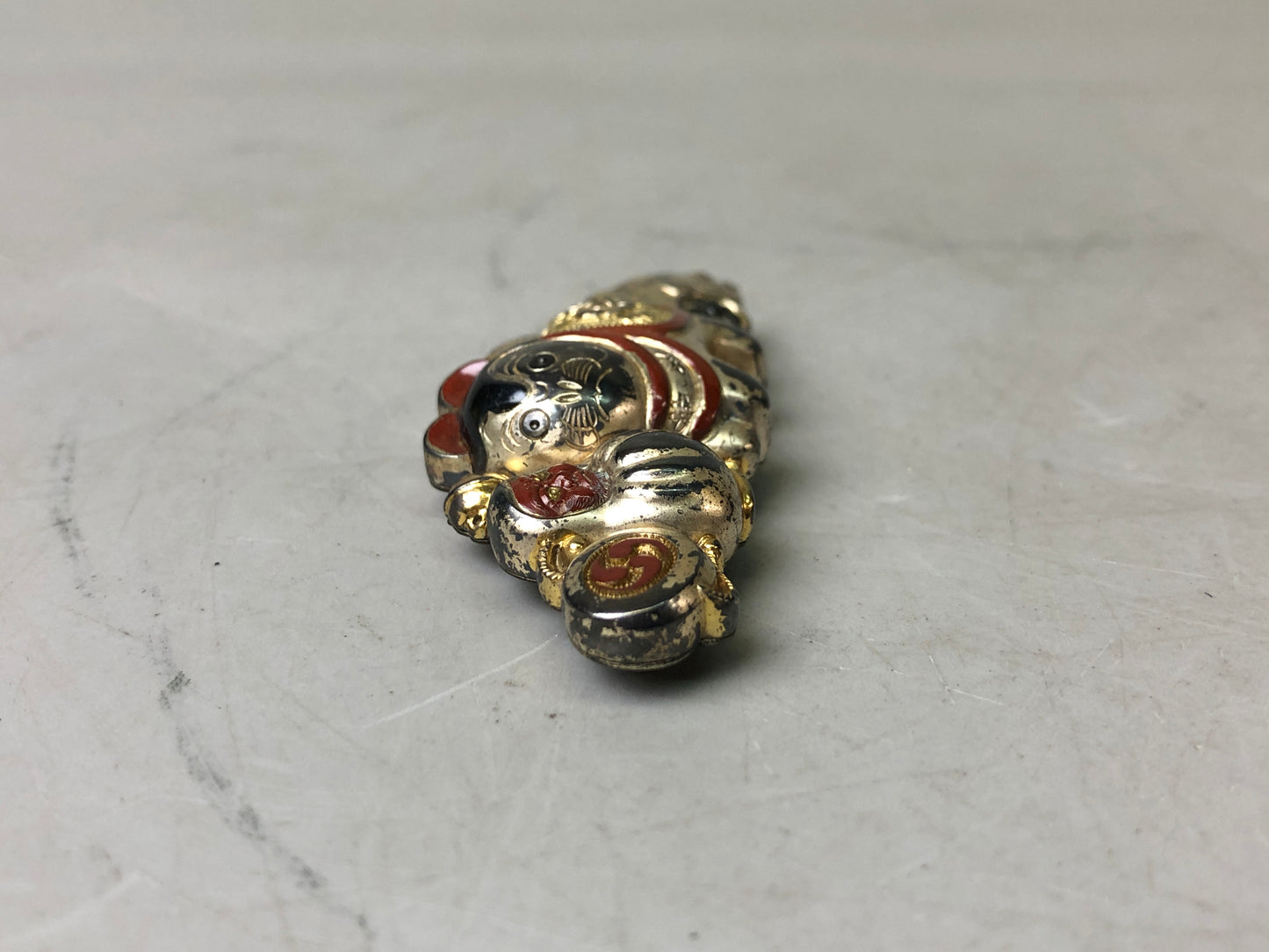 Y7636 OBIDOME metalwork Sash clip brooch signed Japan Kimono accessory antique
