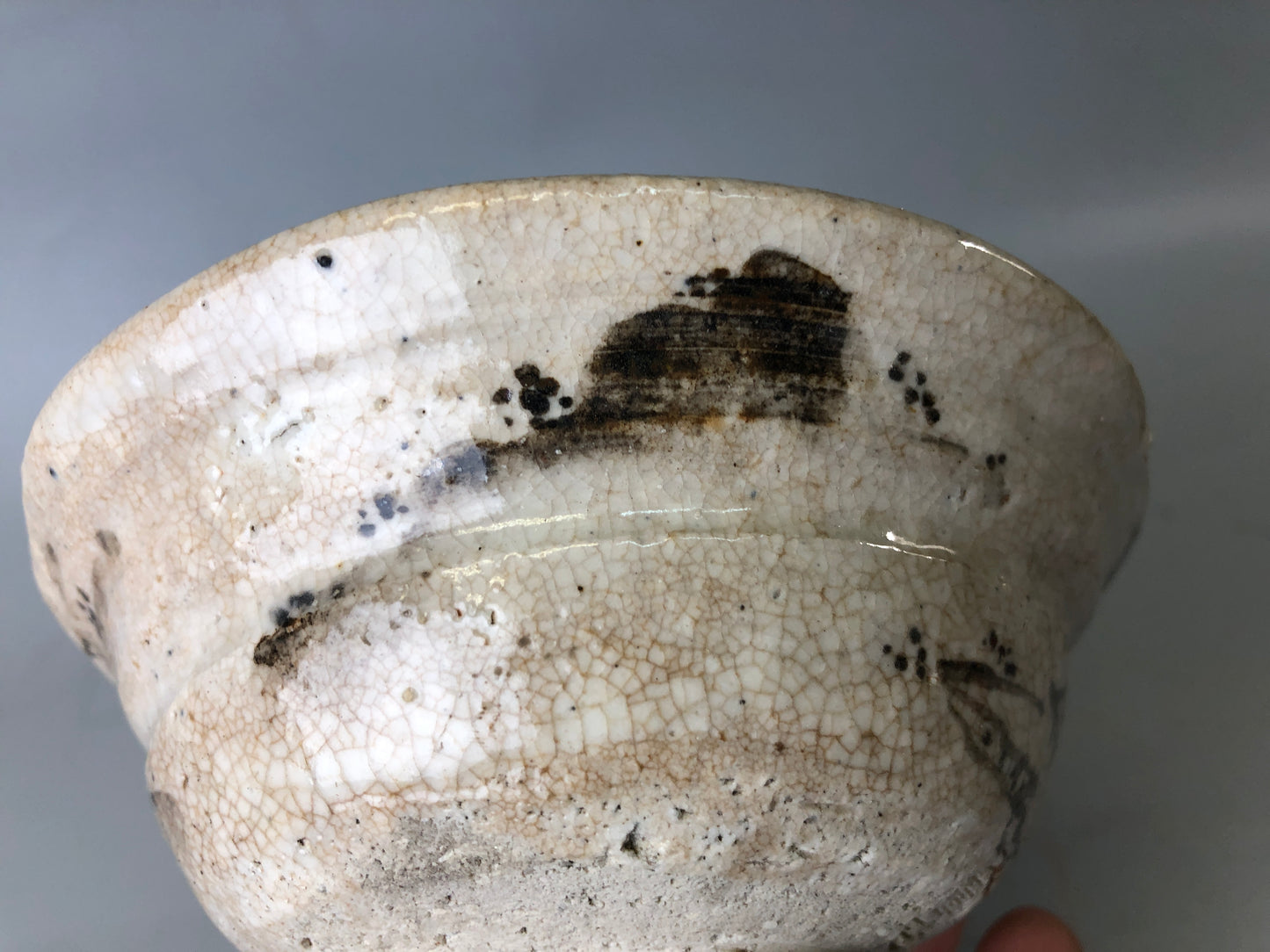 Y7645 CHAWAN Mino-ware signed landscape Japan antique tea ceremony pottery cup