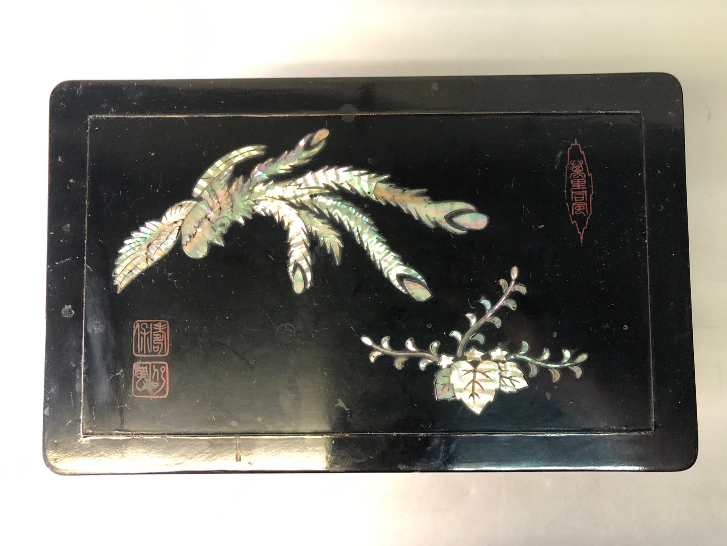 Y7701 FLOWER STAND Mother-of-pearl work signed Japan antique ikebana arrangement