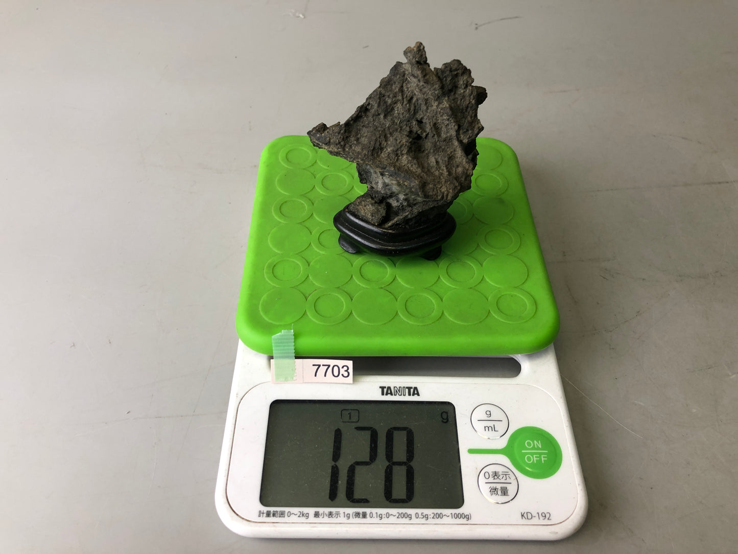 Y7703 OKIMONO Suiseki viewing stone wooden stand Japan antique decor interior