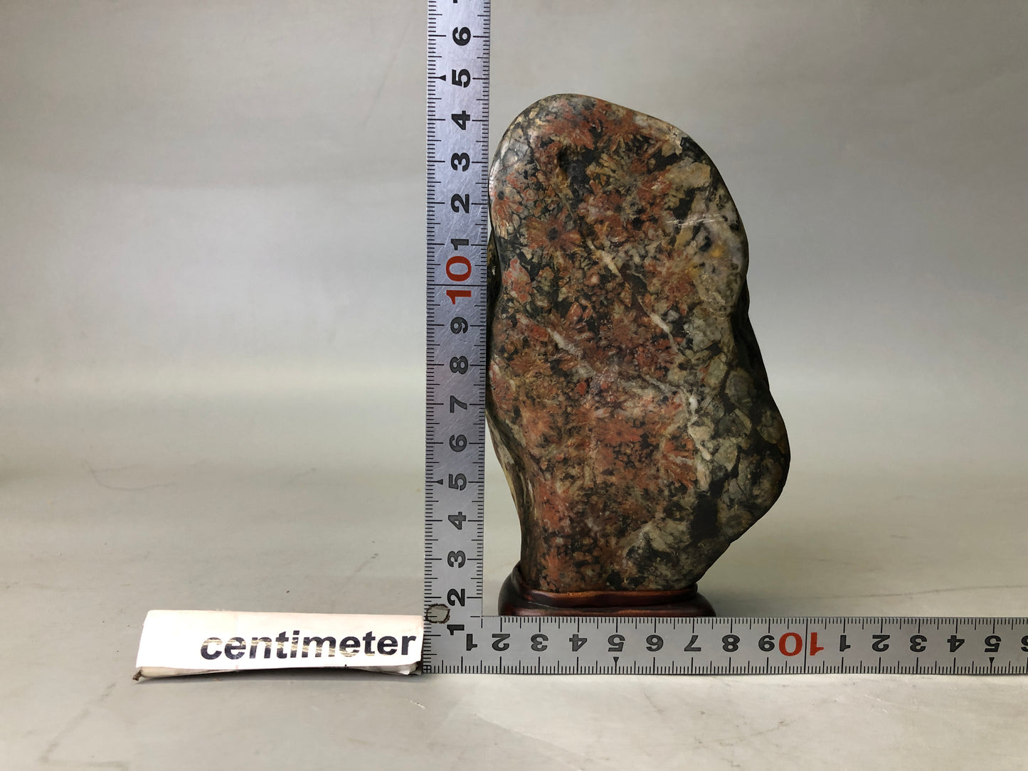 Y7717 OKIMONO Chrysanthemum stone wood stand signed Japan antique decor interior