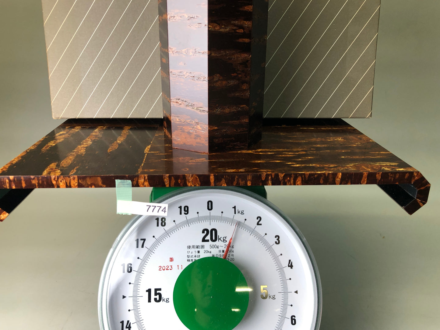 Y7774 FLOWER VASE Cherry tree bark craft box Japan ikebana floral arrangement