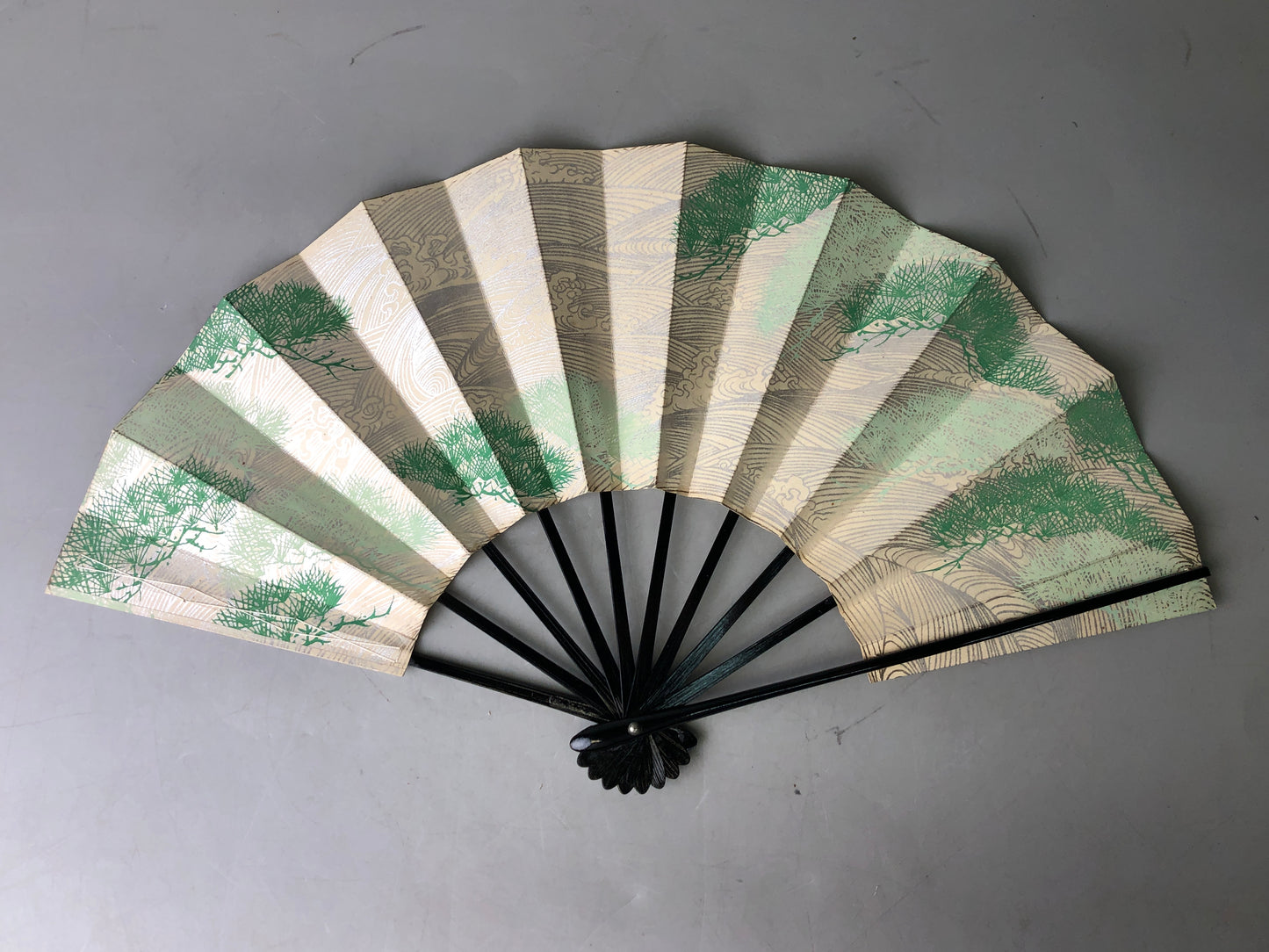 Y7838 SENSU Folding paper fan wave pattern pine bag Japan antique kimono