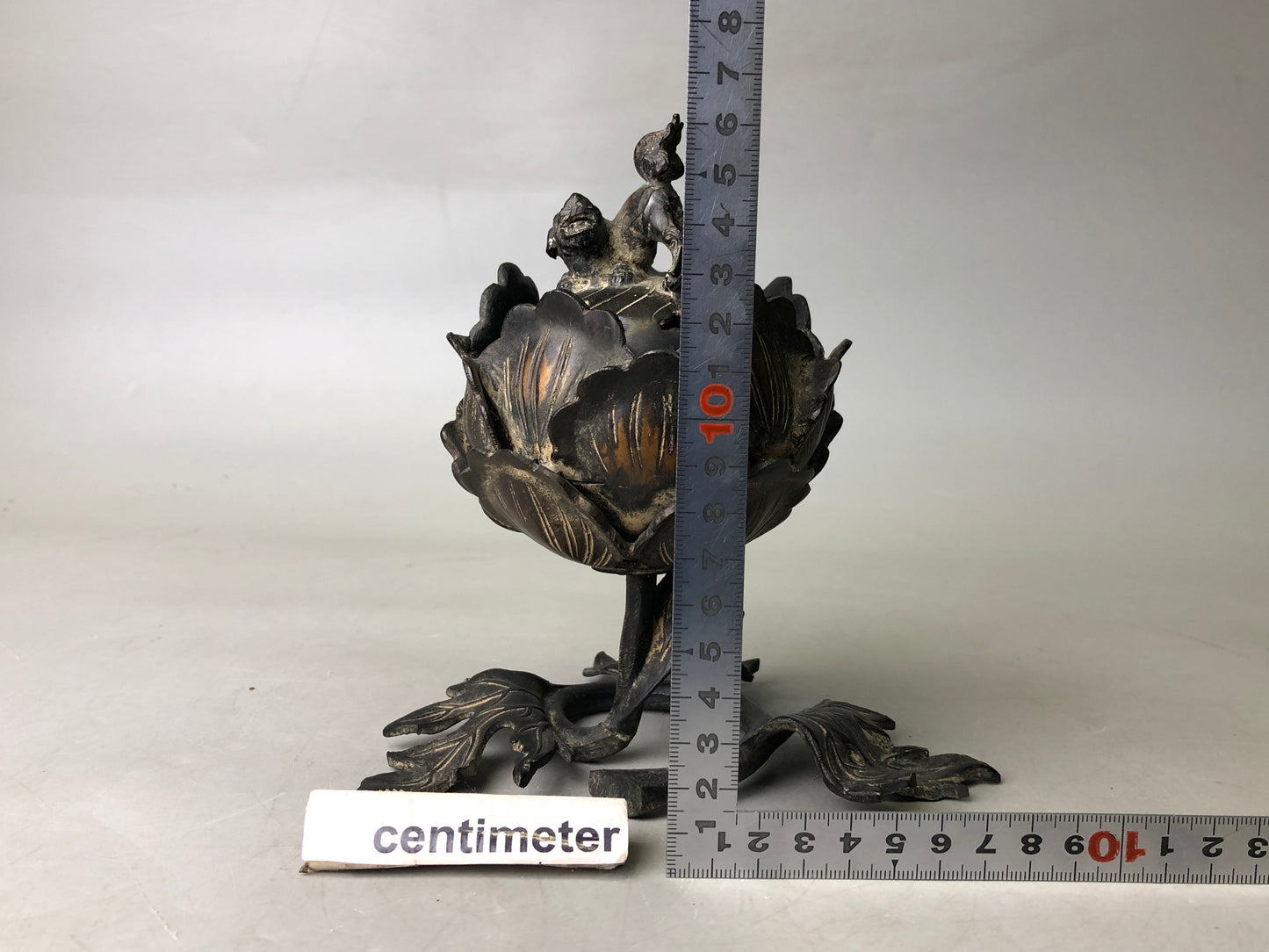 Y7878 KOURO Bronze lotus flower lion knob Japan antique Incense Burner fragrance