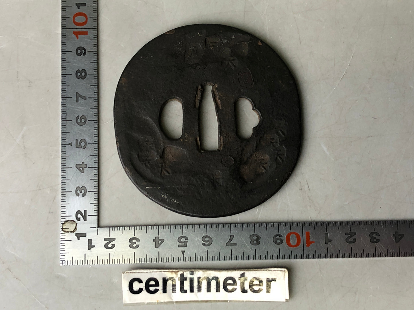 Y7893 TSUBA Iron sword guard heaven character Japan antique Samurai katana