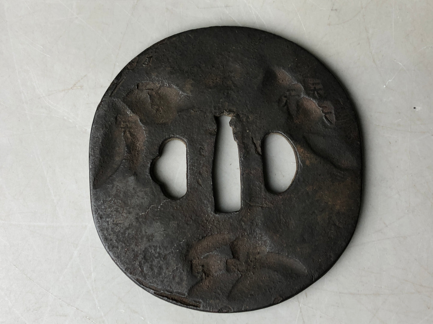 Y7893 TSUBA Iron sword guard heaven character Japan antique Samurai katana