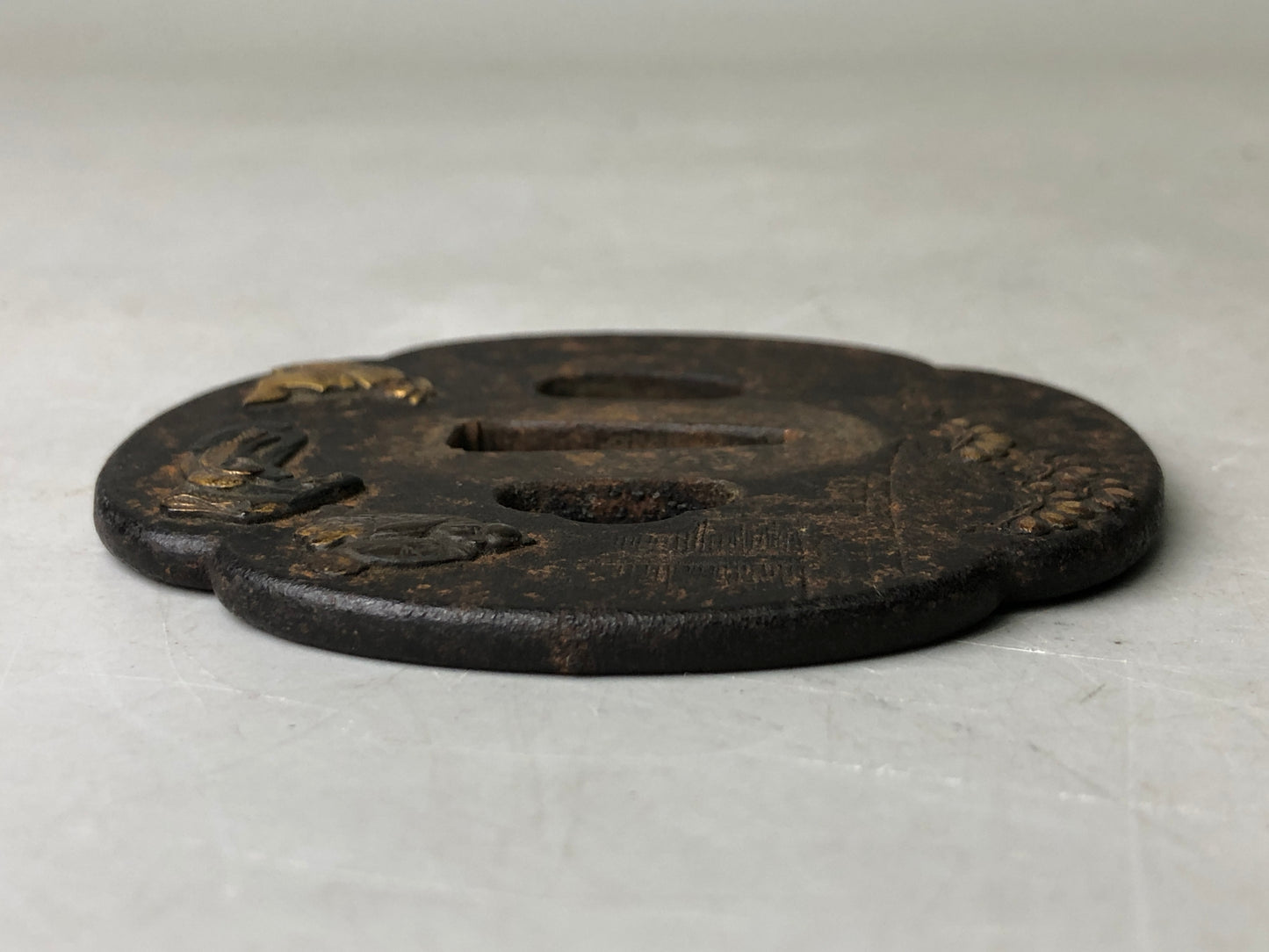 Y7898 TSUBA Iron sword guard Inlay Japan antique samurai katana koshirae