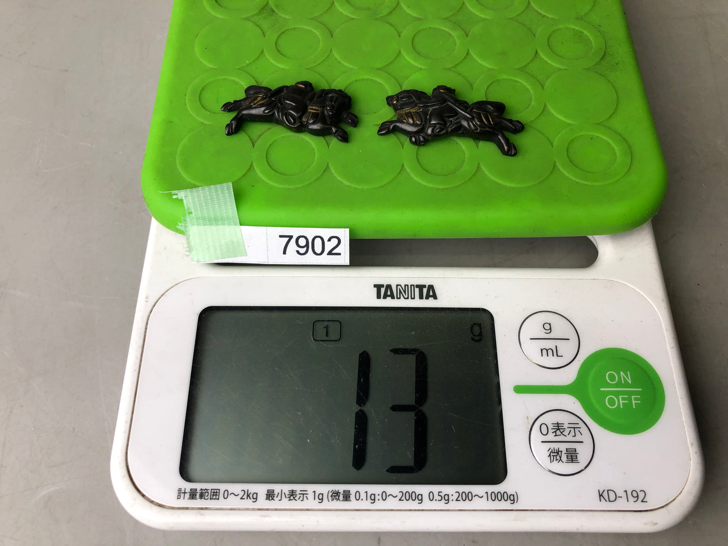 Y7902 MENUKI sword hilt ornament horse person inlay samurai katana koshirae