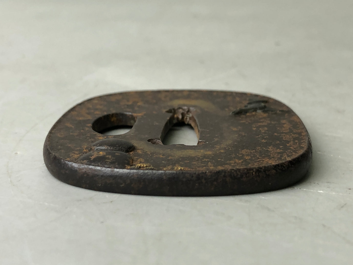 Y7903 TSUBA Iron sword guard Inlay Japan antique samurai katana koshirae
