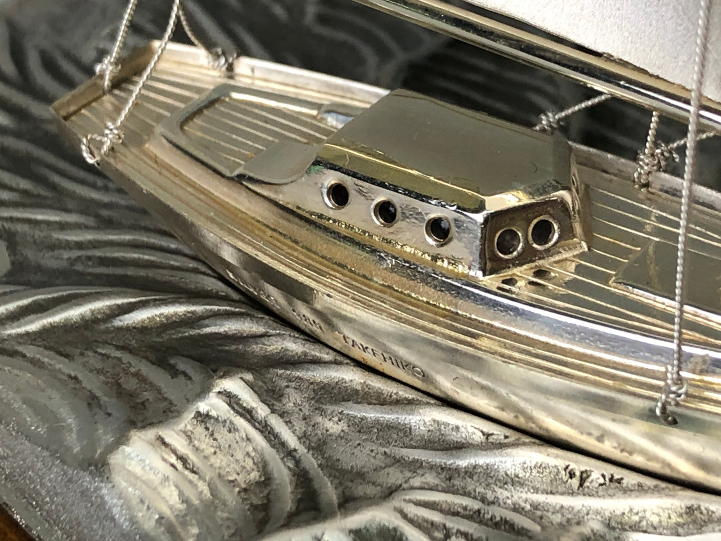 Y7931 OKIMONO Silver Yacht figure glass case signed Japan antique interior decor