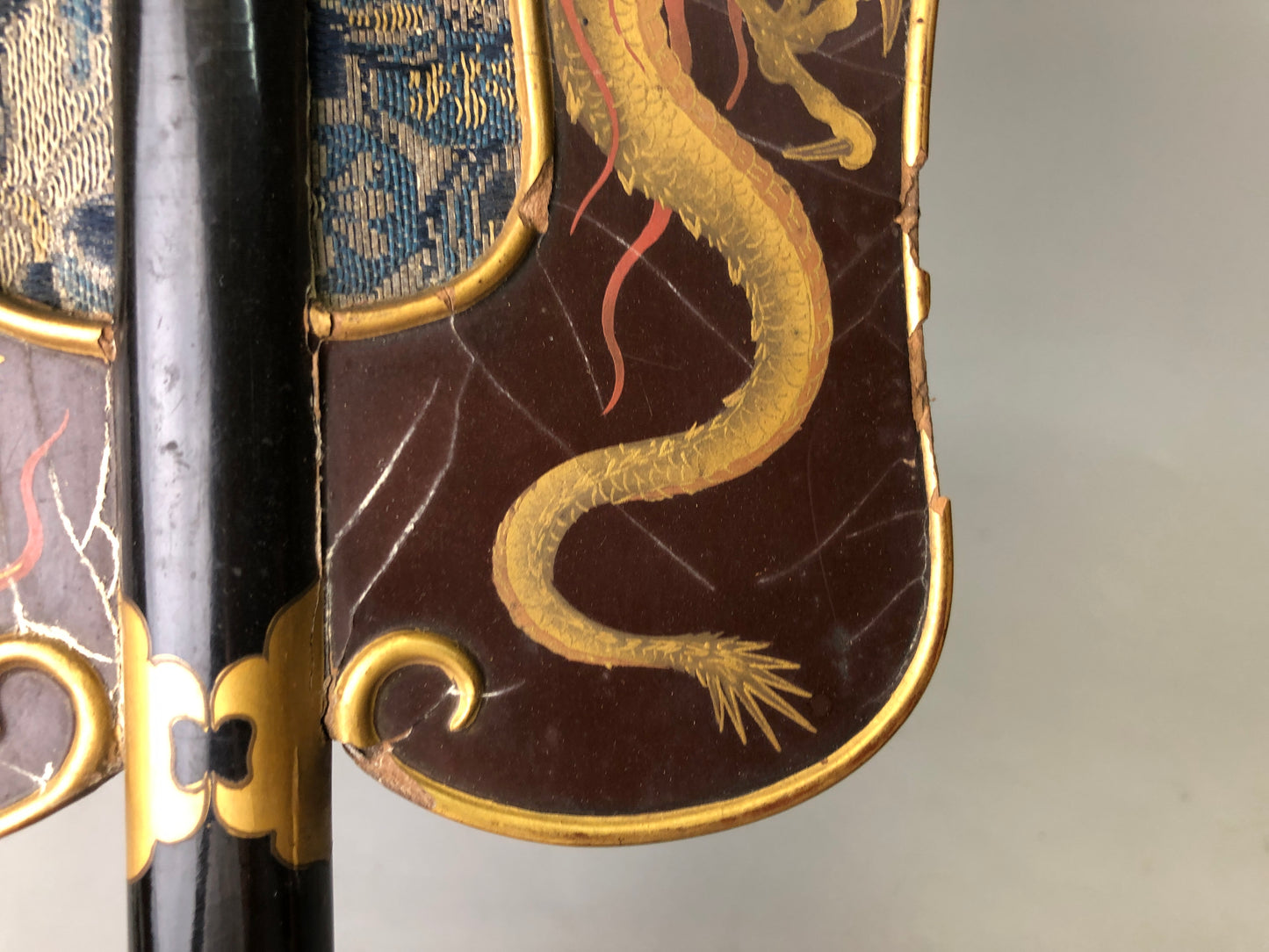 Y7933 GUNBAI Dragon Makie war fan Japanese antique samurai busho bushi vintage