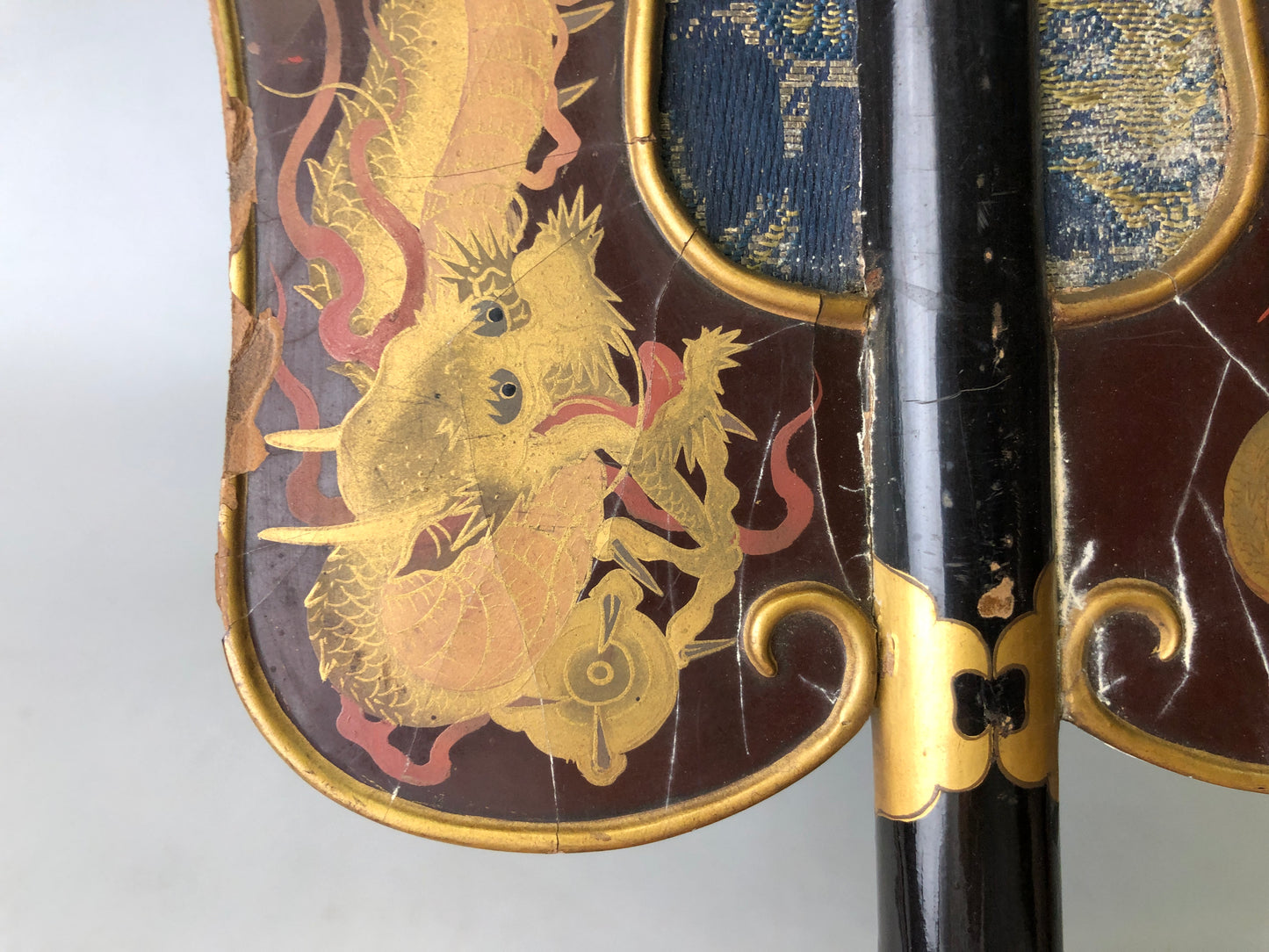 Y7933 GUNBAI Dragon Makie war fan Japanese antique samurai busho bushi vintage