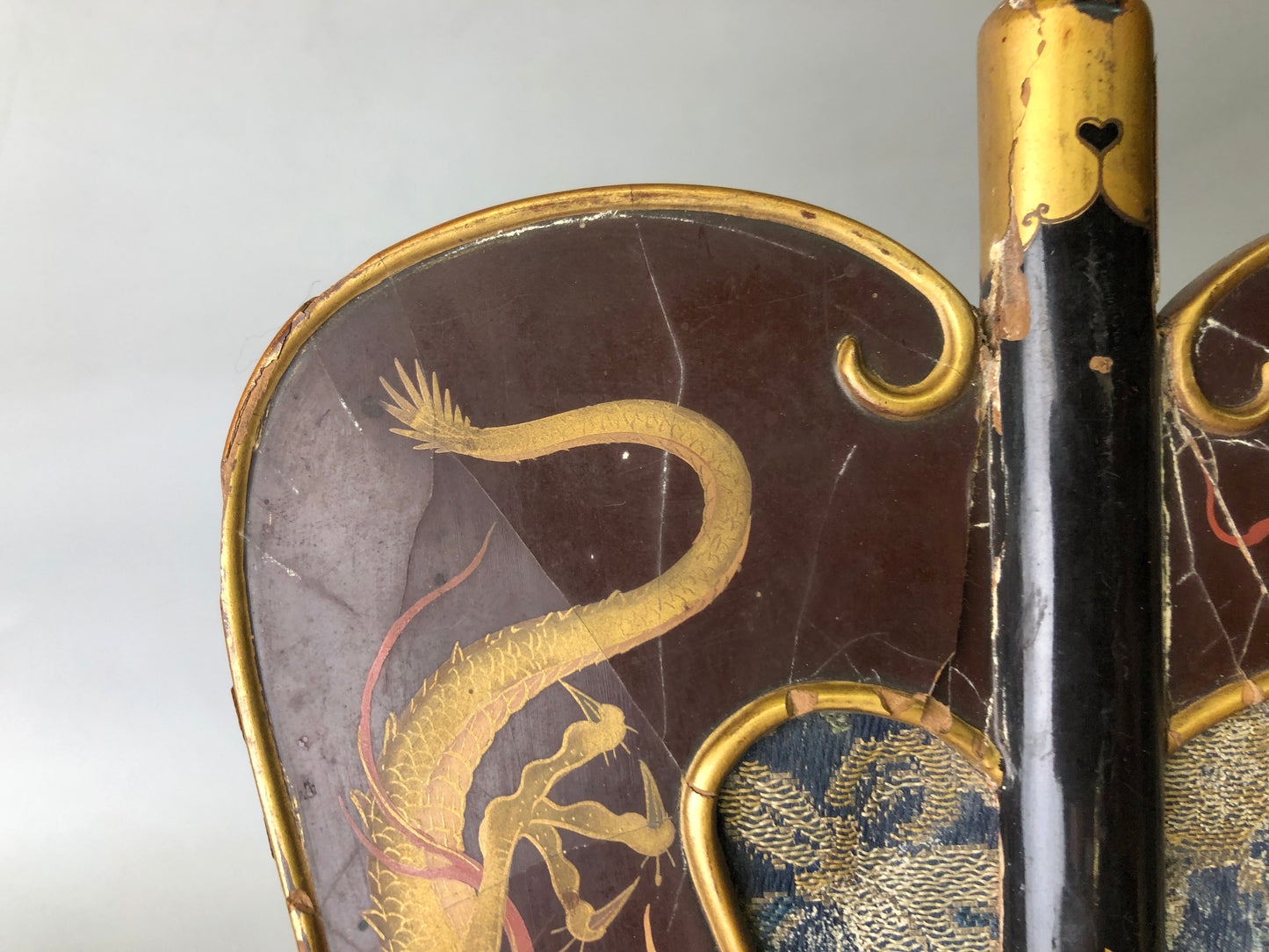 Y7933 GUNBAI Dragon Makie war fan Japanese antique samurai busho bushi vintage