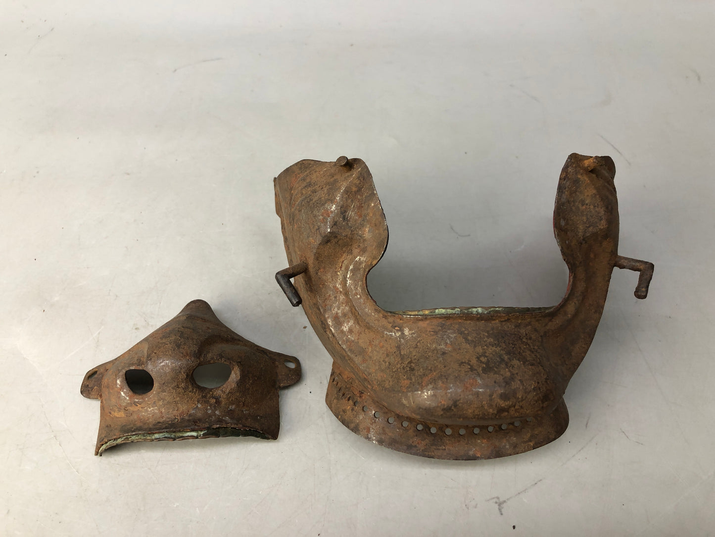 Y7944 MENPO Iron samurai face guard visor arms bugu yoroi Japan antique gear