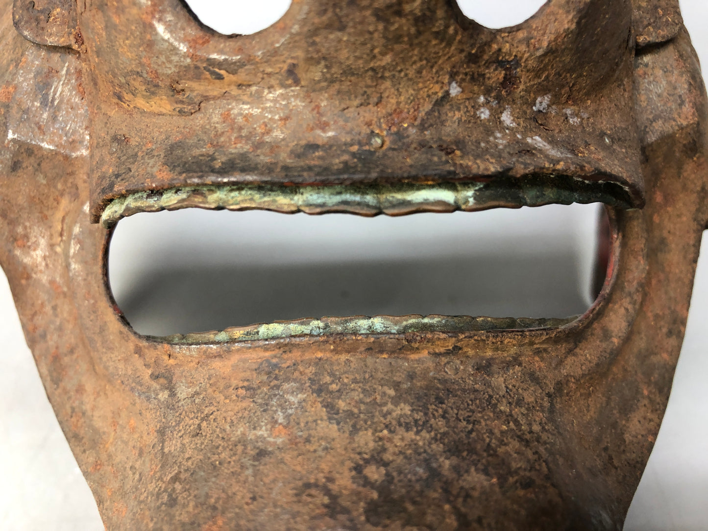 Y7944 MENPO Iron samurai face guard visor arms bugu yoroi Japan antique gear