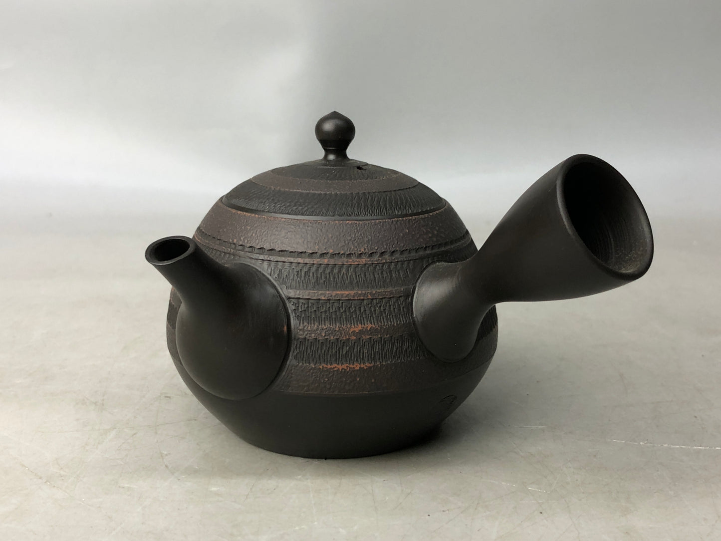 Y8029 KYUSU Tokoname-ware tea pot teapot signed black Japan antique tableware