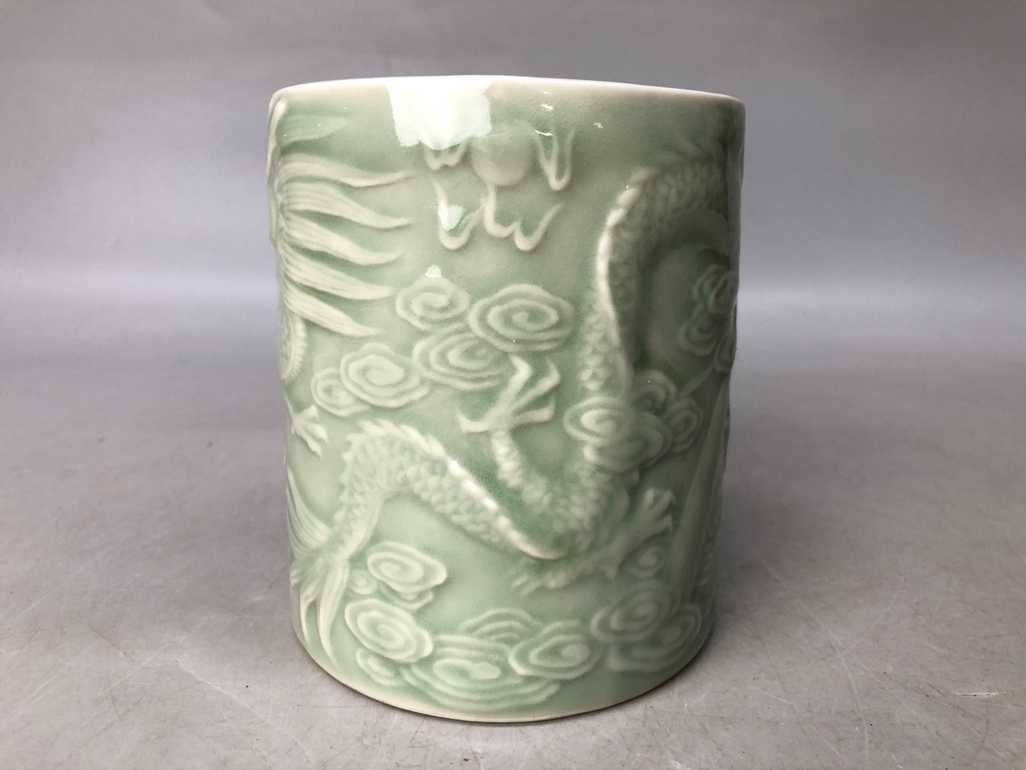 Y8051 MIZUSASHI Celadon brush holder stationery Dragon Japan antique container