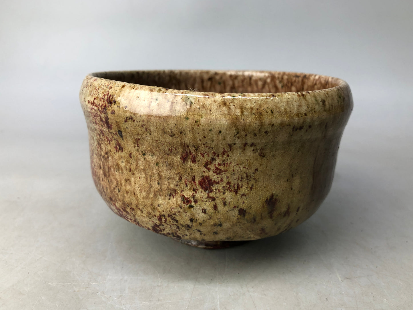 Y8085 CHAWAN Raku-ware bowl signed Japan antique tea ceremony pottery cup
