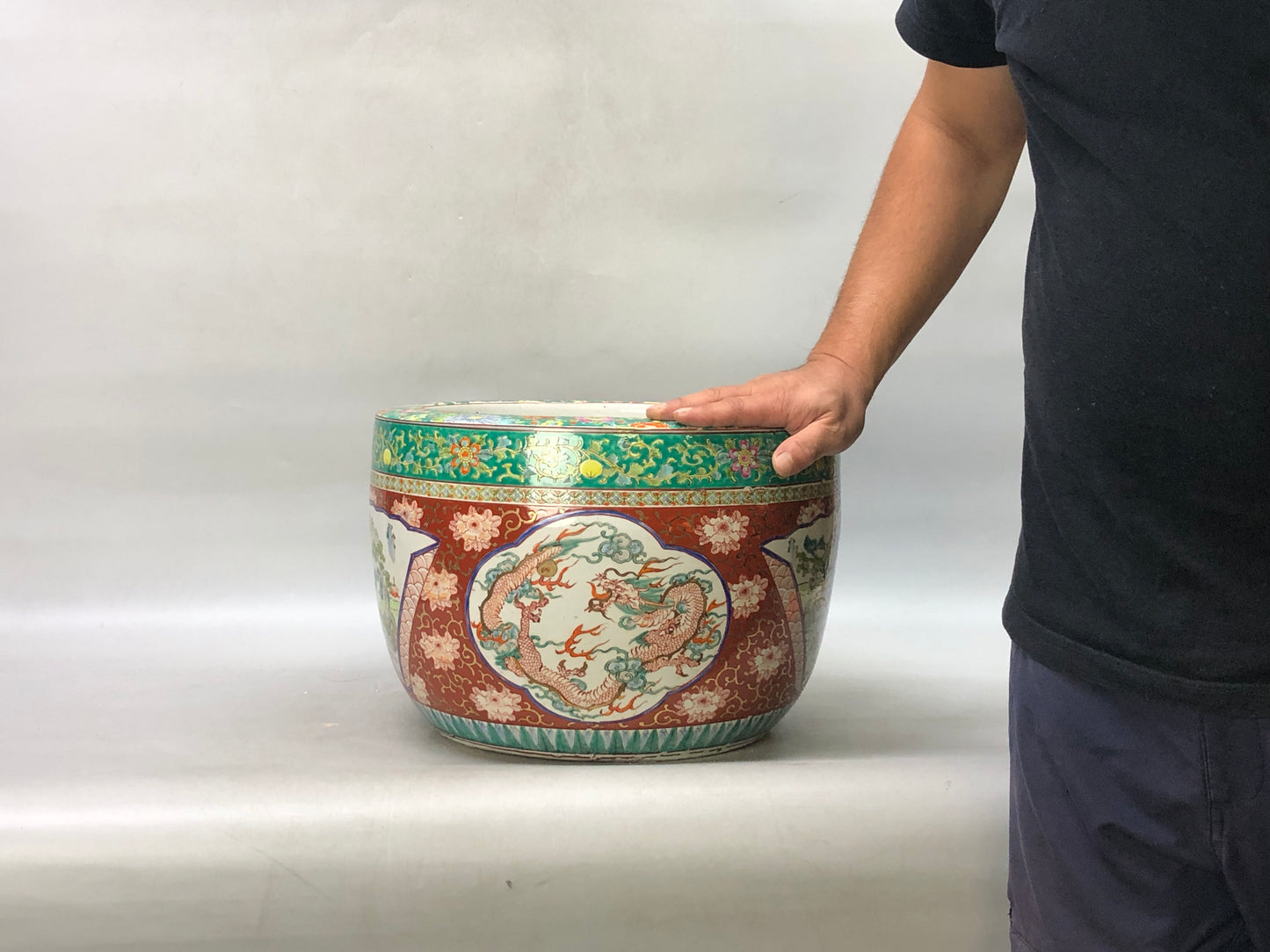 Y8091 HIBACHI Ko-Imari charcoal brazier color red picture Dragon Japan antique