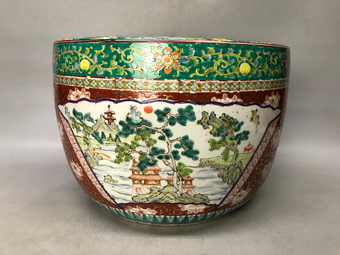 Y8091 HIBACHI Ko-Imari charcoal brazier color red picture Dragon Japan antique