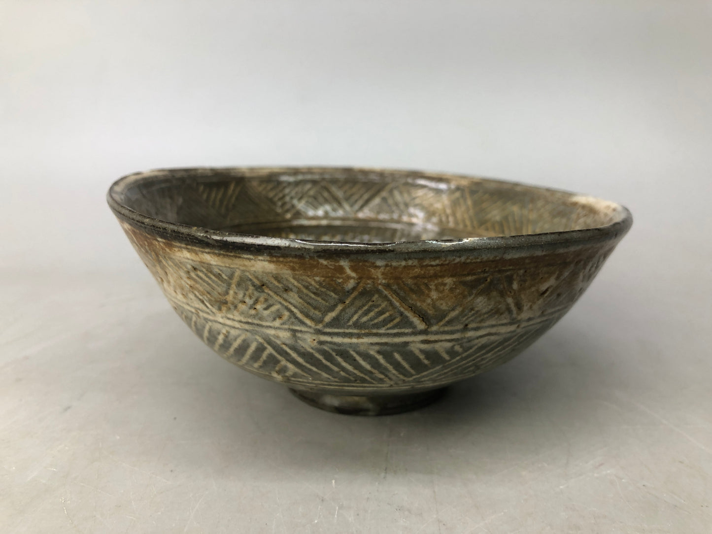 Y8100 CHAWAN Mishima bowl scratches Japan antique tea ceremony utensils pottery