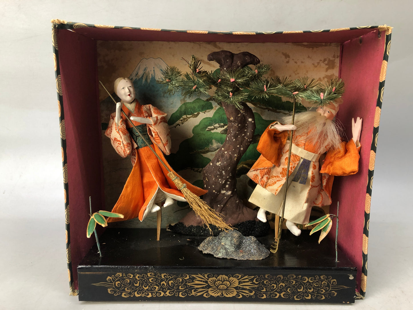 Y8117 NINGYO Japanese doll Takasago old couple box Japan antique figurine figure