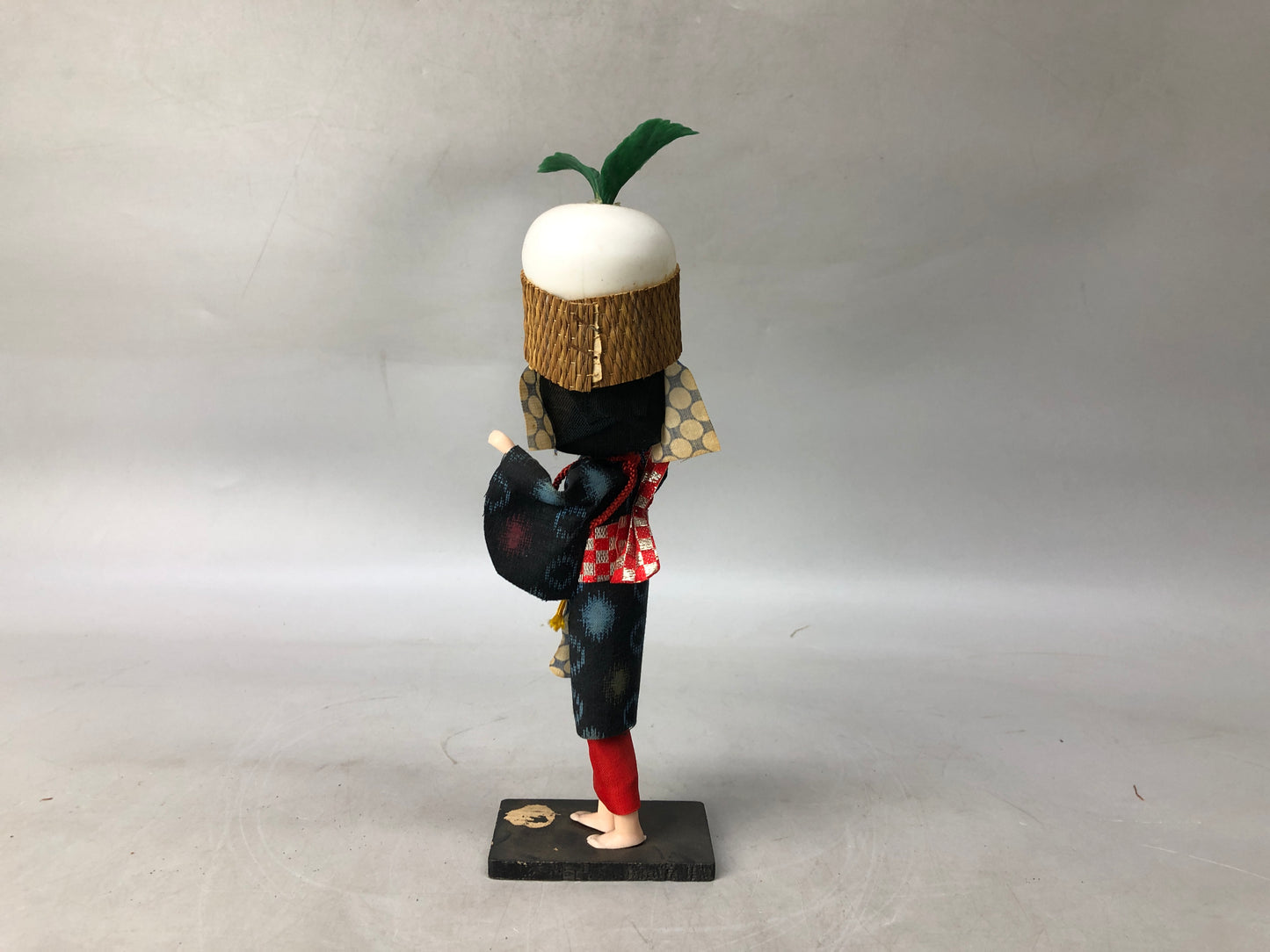 Y8149 NINGYO Japanese doll farmer girl Japan antique interior figurine decor