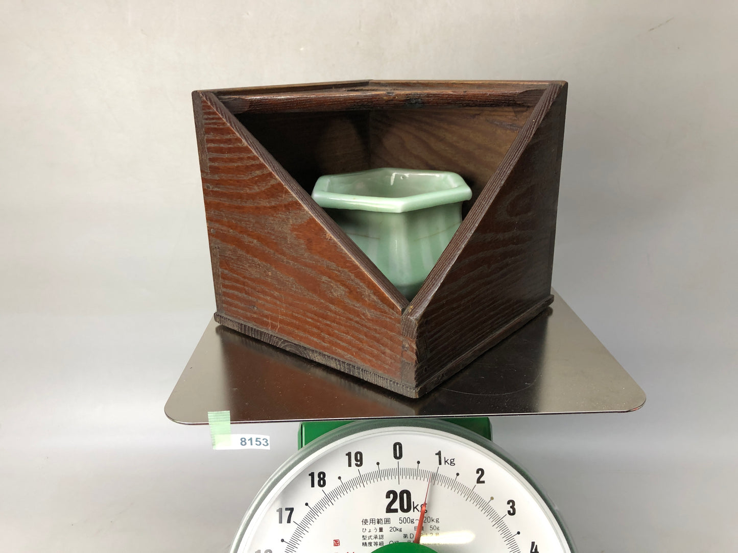 Y8153 TRAY wood tobacco cigarettes ceramic fire burner Japan antique interior